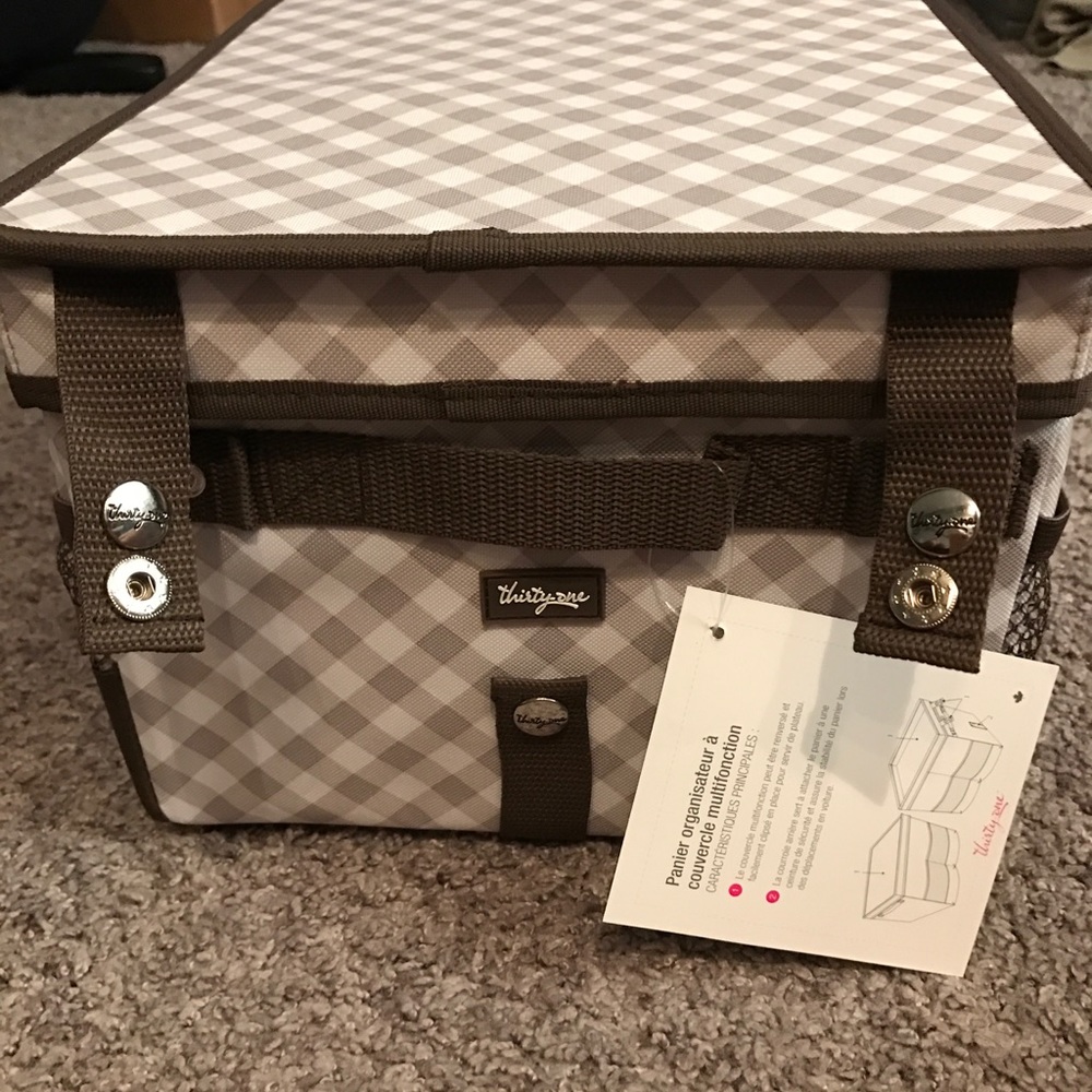 ThirtyOne flip top organizing bin